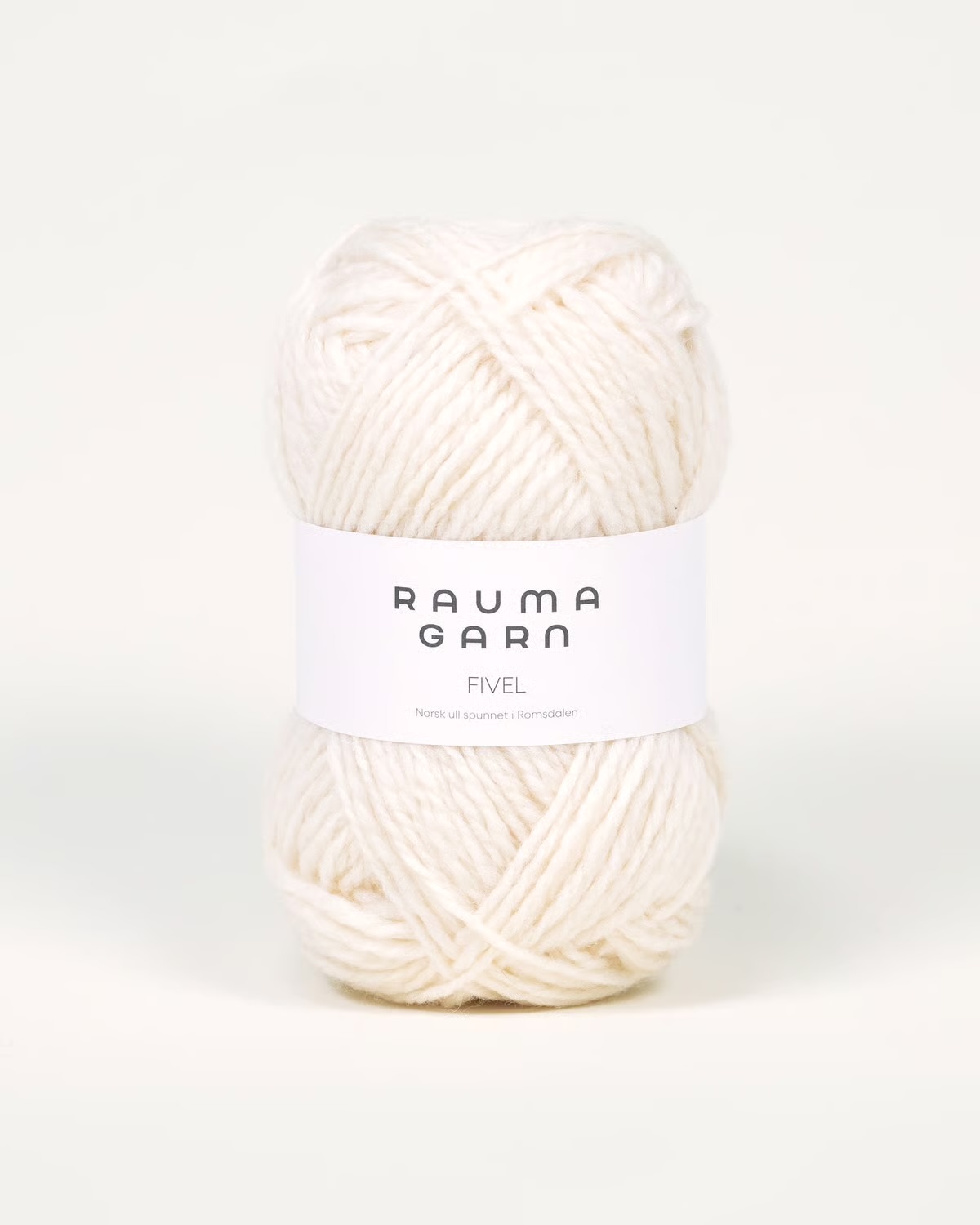 Rauma Fivel Garn – 100 % norwegische Wolle in Natur, weiches zweifädiges Strickgarn für Pullover, Mützen und Schals