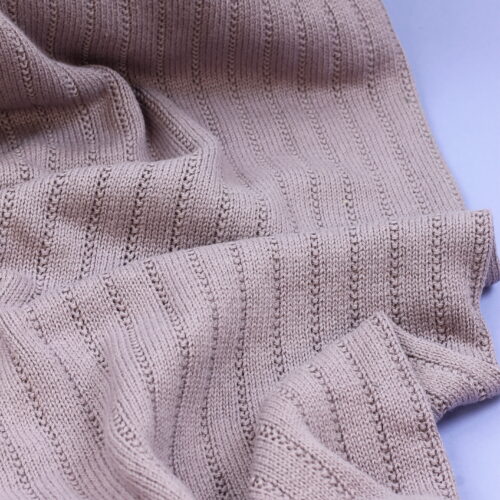 Strickstoff Swafing Adam in Hellgrau mit feinem Streifenmuster – ideal für Kleidung